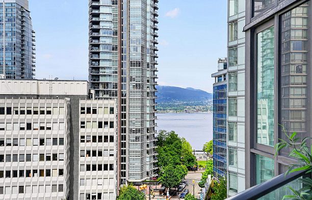 801 1189 Melville Street Coal Harbour