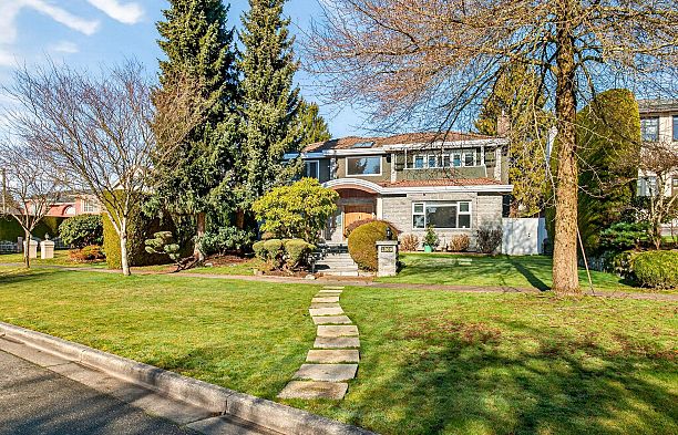 1369 W 55th Avenue South Granville