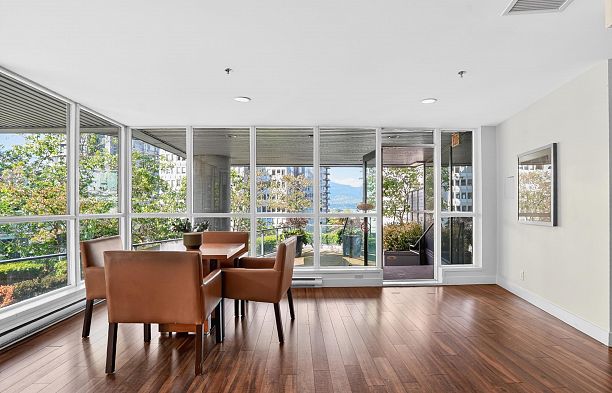 801 1189 Melville Street Coal Harbour