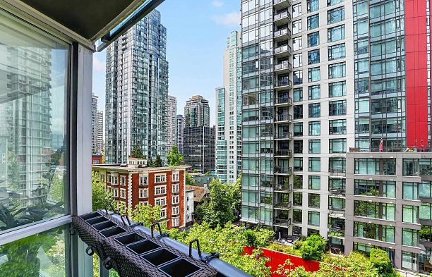 801 1189 Melville Street Coal Harbour