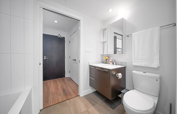 203 8031 Nunavut Lane Marpole