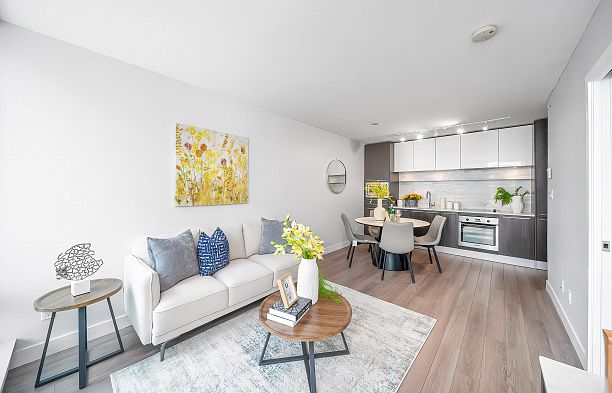 203 8031 Nunavut Lane Marpole