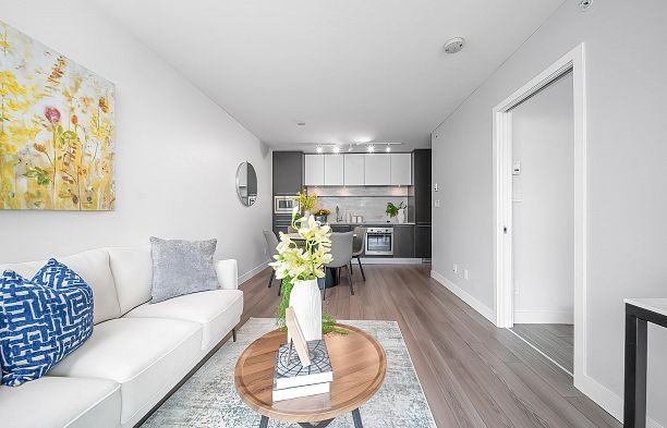 203 8031 Nunavut Lane Marpole