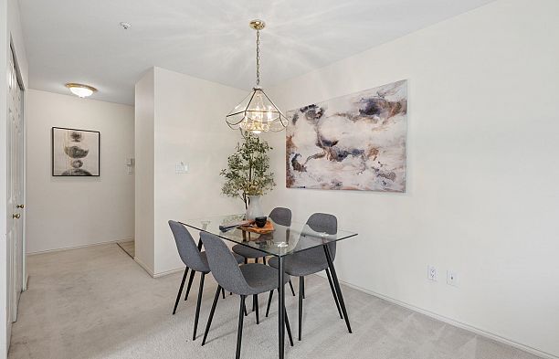 302 228 E 14th Avenue Mount Pleasant VE