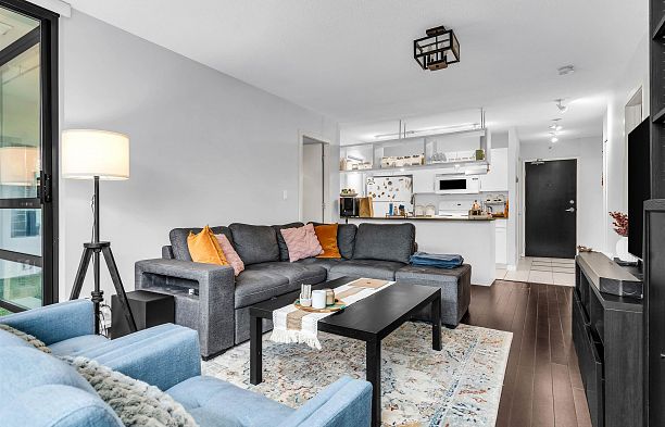 204 933 Hornby Street Downtown VW