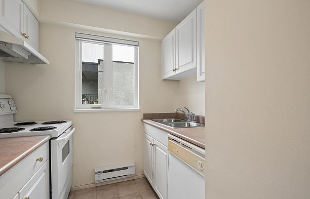 302 228 E 14th Avenue Mount Pleasant VE