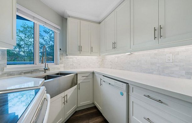 203 2287 W 3rd Avenue Kitsilano