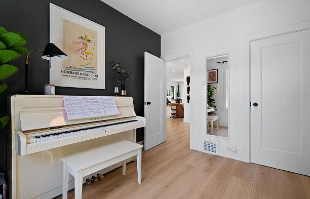 3392 W 8th Avenue Kitsilano