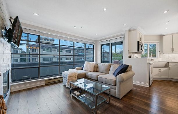 203 2287 W 3rd Avenue Kitsilano