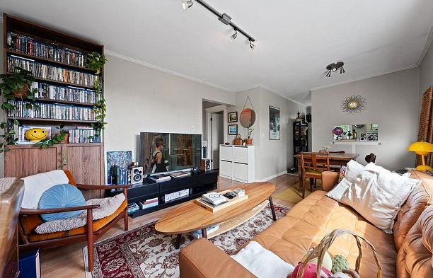 2245 Stephens Street Kitsilano