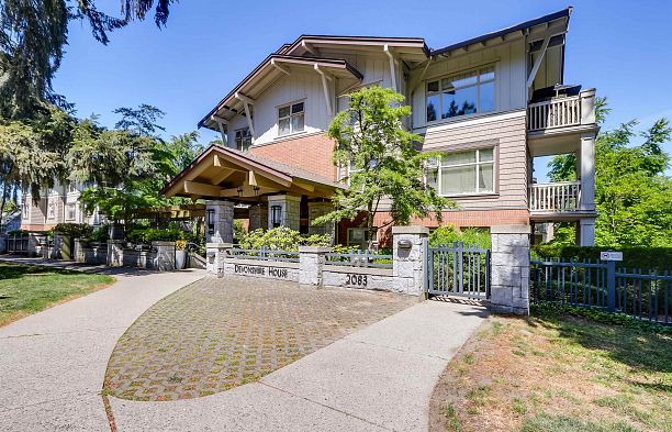 423 2083 W 33rd Avenue Quilchena