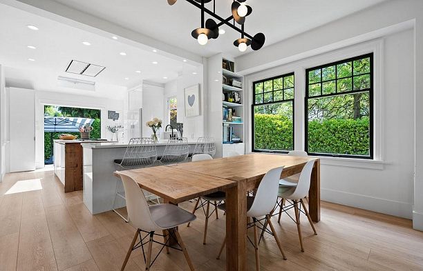 3392 W 8th Avenue Kitsilano