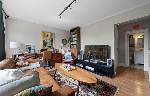 2245 Stephens Street Kitsilano
