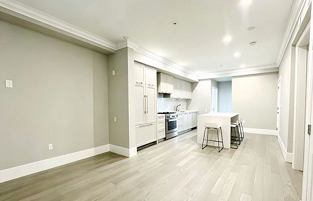 7523 Yukon Street Marpole