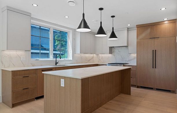 6841 Cypress Street Kerrisdale