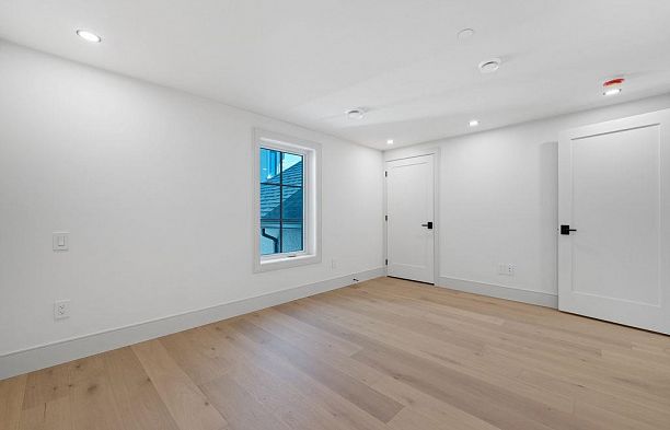 6841 Cypress Street Kerrisdale