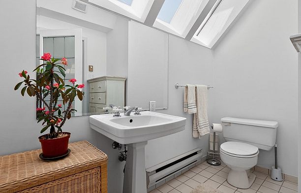 313 2175 W 3rd Avenue Kitsilano