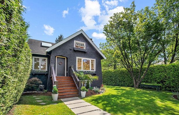3392 W 8th Avenue Kitsilano