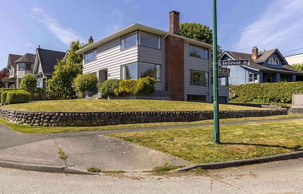 4514 Bellevue Drive Point Grey