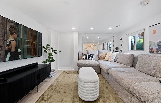 3392 W 8th Avenue Kitsilano