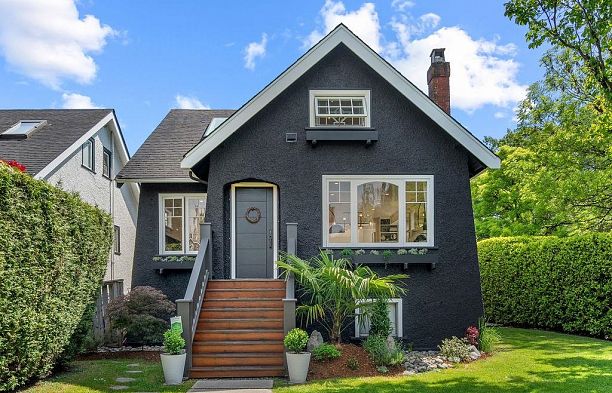 3392 W 8th Avenue Kitsilano