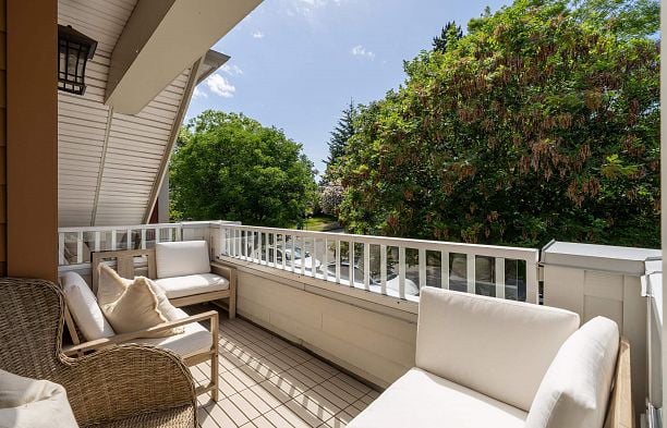 2470 Sasamat Street Point Grey