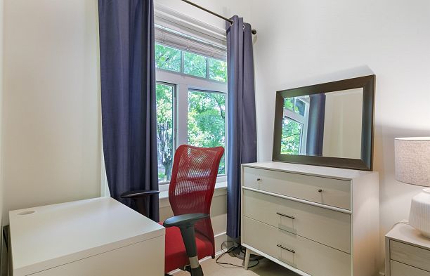 2436 W 8th Avenue Kitsilano