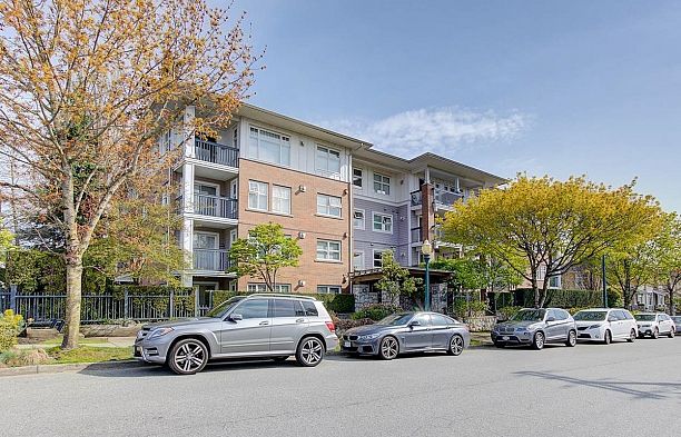 210 995 W 59th Avenue South Cambie