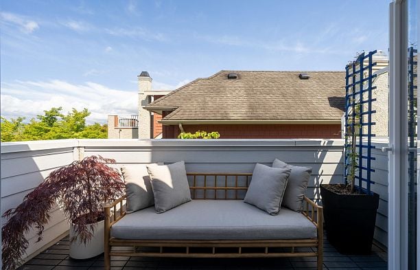 2470 Sasamat Street Point Grey