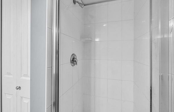 210 995 W 59th Avenue South Cambie