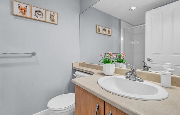 210 995 W 59th Avenue South Cambie