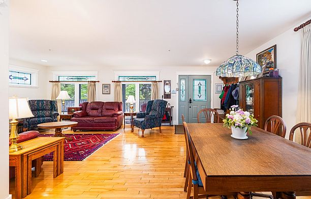 4337 W 15th Avenue Point Grey