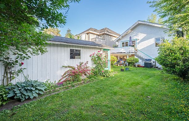 3627 W 7th Avenue Kitsilano