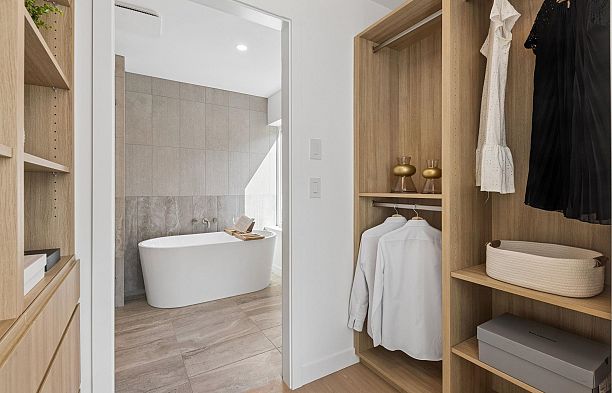 1 6040 Larch Street Kerrisdale