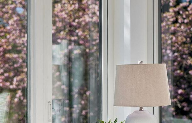 1 6040 Larch Street Kerrisdale