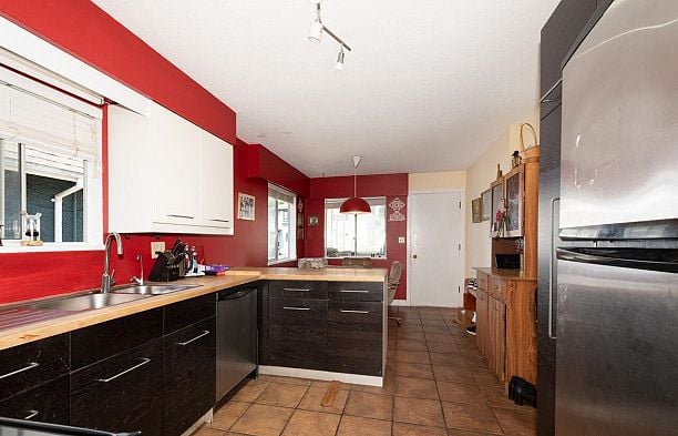 4131 W 16th Avenue Point Grey