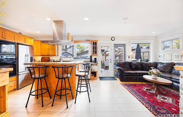 4337 W 15th Avenue Point Grey