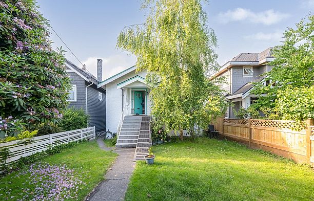 3627 W 7th Avenue Kitsilano