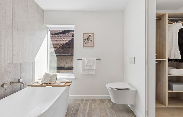 1 6040 Larch Street Kerrisdale