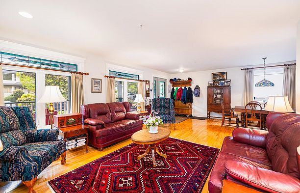 4337 W 15th Avenue Point Grey