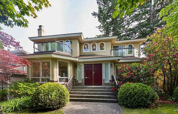 3478 W 28th Avenue Dunbar