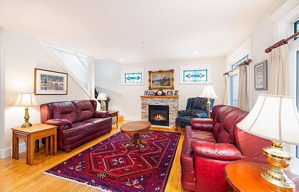 4337 W 15th Avenue Point Grey