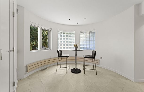 3043 Alma Street Point Grey