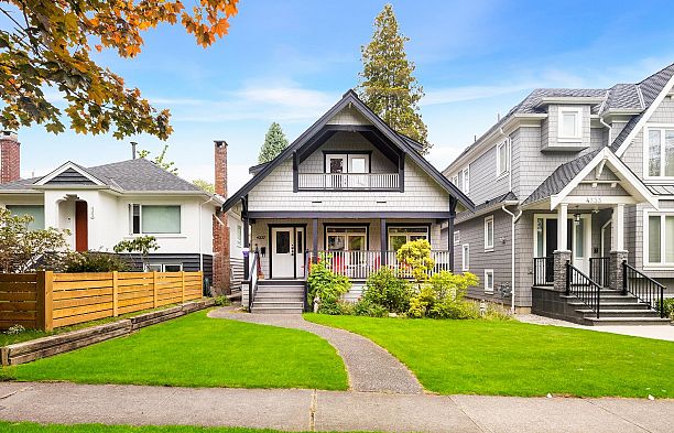 4337 W 15th Avenue Point Grey