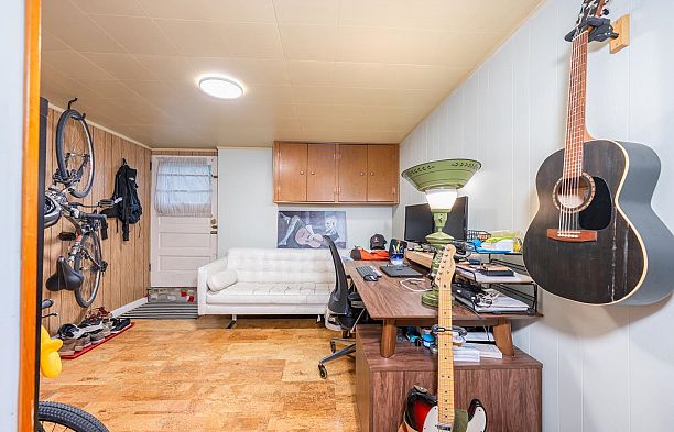 3627 W 7th Avenue Kitsilano