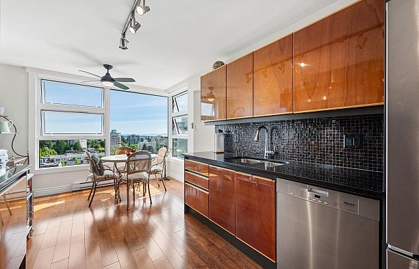 901 2350 W 39th Avenue Kerrisdale