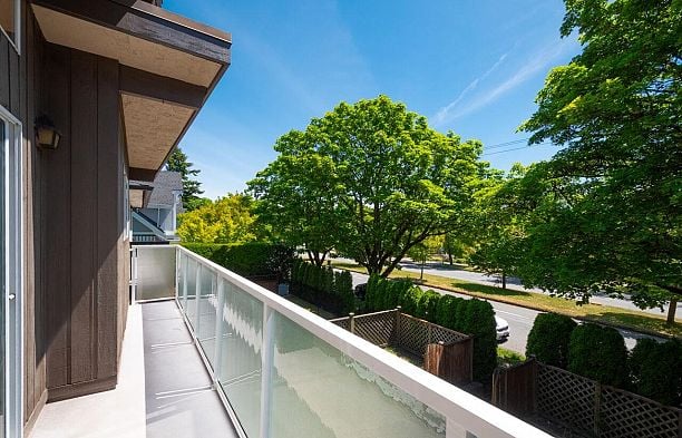 4131 W 16th Avenue Point Grey