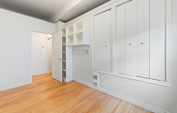 2744 W 10th Avenue Kitsilano