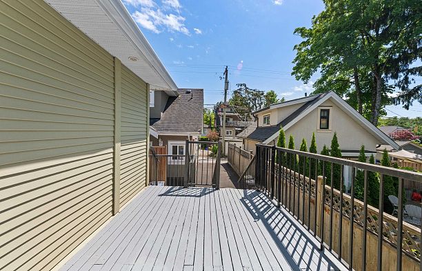 2744 W 10th Avenue Kitsilano