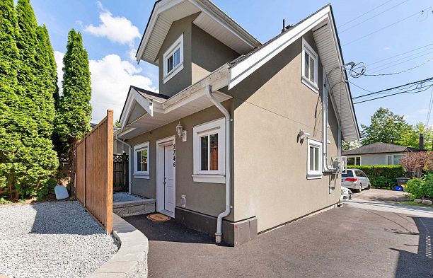 2744 W 10th Avenue Kitsilano